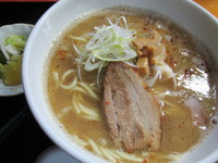 「海老そば（夜限定）　「700円」」@つけ麺 中華そば 佐とうの写真