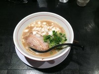 「鶏こくラーメン  800円」@ラーメン まぜそば えにしの写真