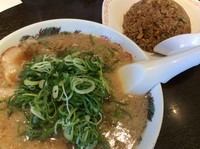 「チャーハン定食 麺硬め＋脂多目＋ ネギ多目」@来来亭 長野高田店の写真