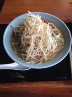 「らーめん（豚1枚）野菜マシ」@麺家 異造の写真
