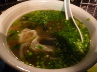 「さっぱり、あっさり 塩しょうゆラーメン」@ラーメンBAR スナック、居酒屋。の写真