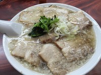 「白の肉そば」@伊藤商店の写真