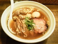 「ワンタン麺＋半熟玉子」@荏原町しなてつの写真