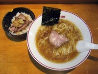 「チャーシュー小丼セット950円＋しなちく50円」@尋 目黒店の写真