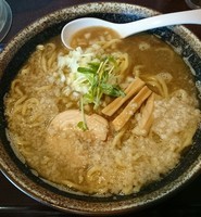 「濃厚煮干し中華そば(太麺・背油1)」@にぼ兄弟の写真