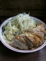 「小ダブル野菜ニンニク」@ラーメン二郎 横浜関内店の写真