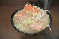 「大ブタ930円　麺硬め/野菜/ニンニク/とうがらし」@ラーメン二郎 JR西口蒲田店の写真