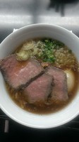 「贅沢焼牛らぁ麺 ￥1050」@牛骨らぁ麺 マタドール 本店の写真