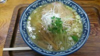 「塩ラーメン　700円+焼きしゃも」@軍鶏ラーメン美幸の写真