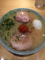 「山形辛味噌ラーメン900円、塩味玉子120円」@中華そば 田中屋の写真