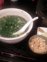「さっぱり、あっさり 塩しょうゆラーメン」@ラーメンBAR スナック、居酒屋。の写真