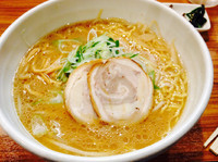 「味噌ラーメン¥720+生ビール¥520」@らあめん 新 ARATAの写真