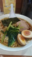 「ラーメン  煮玉子トッピング」@らぁめん ほりうち 新橋店の写真