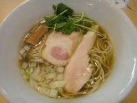 「【気まぐれ限定】煮干らーめん」@らーめん芝浜の写真