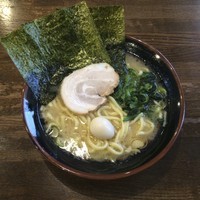 「ラーメン」@横濱家系ラーメン 湘家の写真