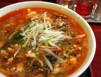 「酸辣湯麺  ¥920」@李記 担担麺食堂の写真