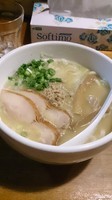 「白鶏ラーメン」@鶏の穴の写真