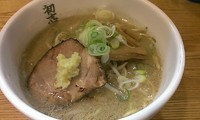 「味噌らーめん　炙りチャーシューご飯（塩）」@初志貫徹の写真