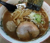 「魚介醤油麺700円」@麺屋 花形の写真