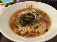 「まるごとあわびの醤油らぁめん」@麺匠 さくら咲く 阿波座本店の写真