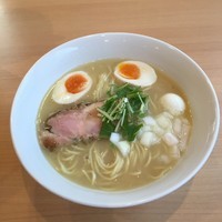 「味玉鶏白湯」@はぐれ雲の写真