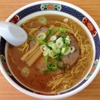 「正油ラーメン」@味の万雷の写真