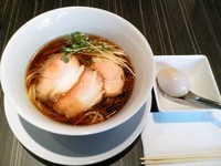 「並　醤油味玉つき」@中華蕎麦 三藤の写真