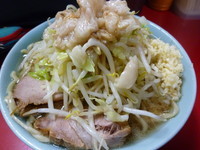 「小ラーメン（麺固め）¥690ニンニク・アブラ」@ラーメン二郎 中山駅前店の写真
