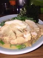 「ねぎラーメン＋チャーシュー増し」@麺家 浜風 戸塚店の写真