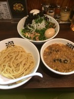 「つけ麺 830円  全部乗せトッピング 550円」@らーめん潤 亀戸店の写真