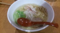 「香彩鶏だし味たま塩ラーメン」@麺屋 翔 西新宿本店の写真