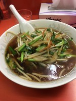 「ニラそば750円」@新雅の写真