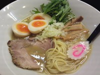 「鶏白湯らーめん￥750・味玉￥100」@濃厚中華そば 麺 松蔵の写真