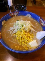 「味噌ラーメン大盛730+200、味噌バターニンニク80×3」@北海ラーメン蝦夷の写真