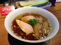 「醤油ラーメン」@ラーメン屋 トイ・ボックスの写真