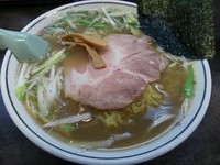 「王様中華そば　しょうゆ　（大盛り）」@ハルピンラーメン 松本並柳店の写真