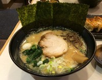 「ラーメン」@ゴル麺 横浜本店の写真