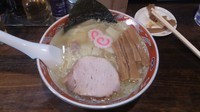 「わんたんめん（白）_750円」@荻窪ラーメン 菊池の写真