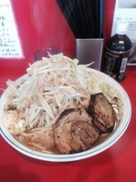 「小ラーメン 野菜ちょいマシ にんにく アブラ タマネギW」@麺屋 桐龍の写真