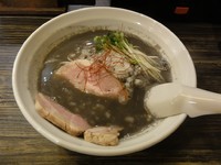 「濃厚煮干しそば」@布施丿貫の写真