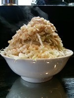 「ラーメン(麺カタメ、全増し)」@らーめん虎丸 川口店の写真