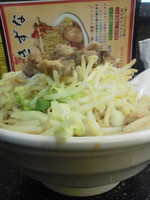 「特製ラーメン（チャーシュー2枚、100ｇ）\700」@中華食堂 きずな 尾久駅前店の写真