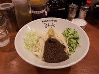 「冷やしじゃじゃ麺　中盛　１４０ｇ」@じゃじゃおいけん 大久保店の写真