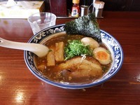 「いつきラーメン（醤油らーめん）＋味玉」@麺屋いつきの写真
