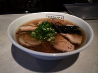 「肉ソバ 1000円」@THE FINEST NOODLES EL DORADOの写真