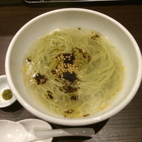 「塩かけそば」@自家製麺 まかないへきるの写真