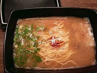 「ラーメン（釜だれとんこつ）」@一蘭 天神西通り店の写真