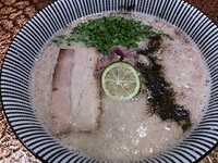 「ラム豚骨らーめん」@自家製麺 MENSHO TOKYOの写真