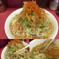 「らーめん 豚2枚 700円（ヤサイ･ニンニク）」@ラーメン二郎 ひばりヶ丘駅前店の写真