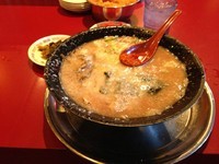 「とんこつ黒　こってり」@火の国 文龍 総本店の写真